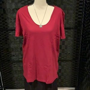 NWOT Women’s Scoop Neck Shirt